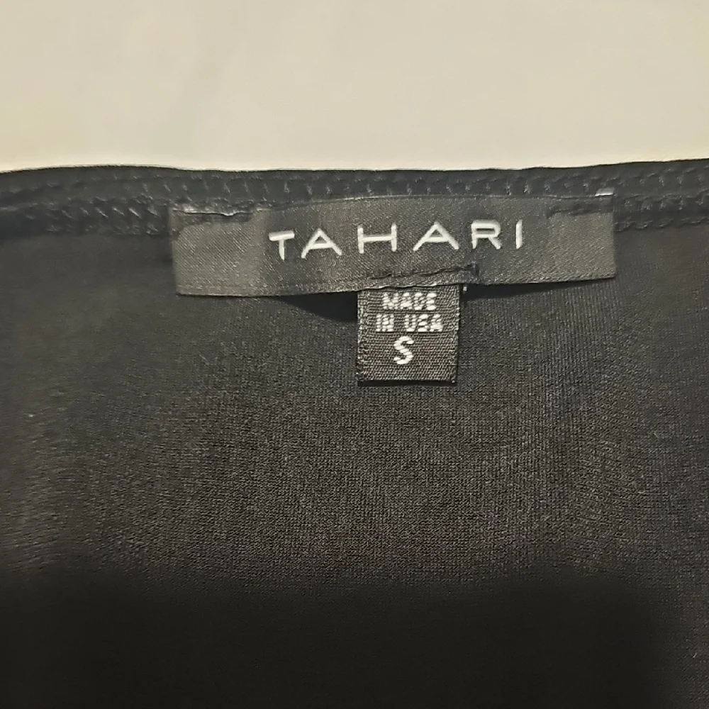 Tahari Elegant Black Sleeveless Jumpsuit - Picture 2 of 11